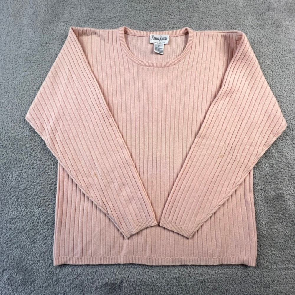Neiman Marcus 100% Cashmere Crewneck Sweater Womens Pink Size Large Quite luxury